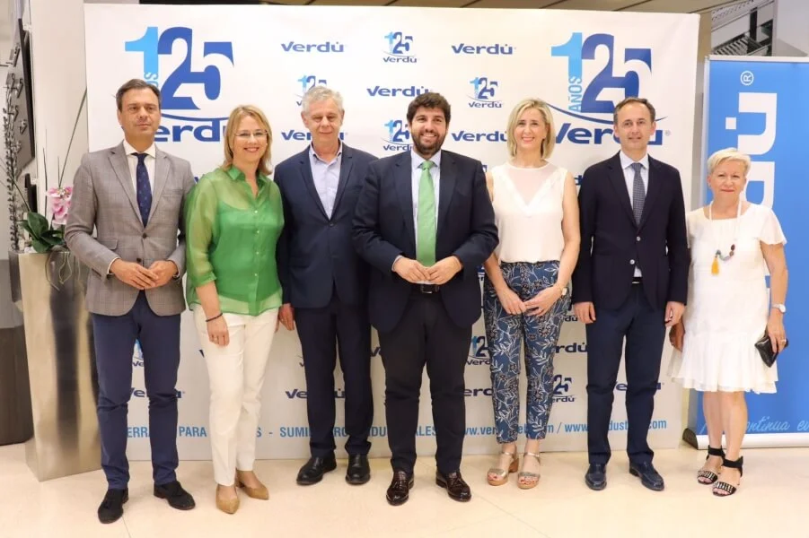 Fernando López Miras visita las instalaciones de Verdú 